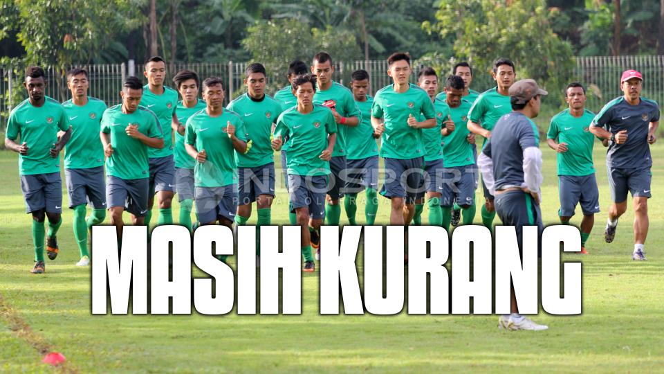 Para pemain Timnas U-22 melakukan pemusatan latihan (TC) di Lapangan Sutasoma 77 Halim, Selasa (03/03/15) pagi. Skuat asuhan Aji Santoso tersebut masih menunggu pemain asal klub Persebaya seperti Evan Dimas, Ilham Udin Armaiyn, Putu Gede dan Zulfiandi.
